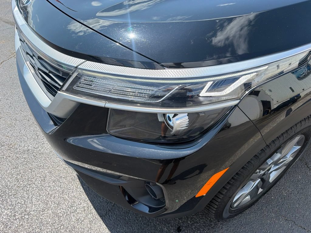 Used 2021 Kia Seltos S AWD/4WD image 13
