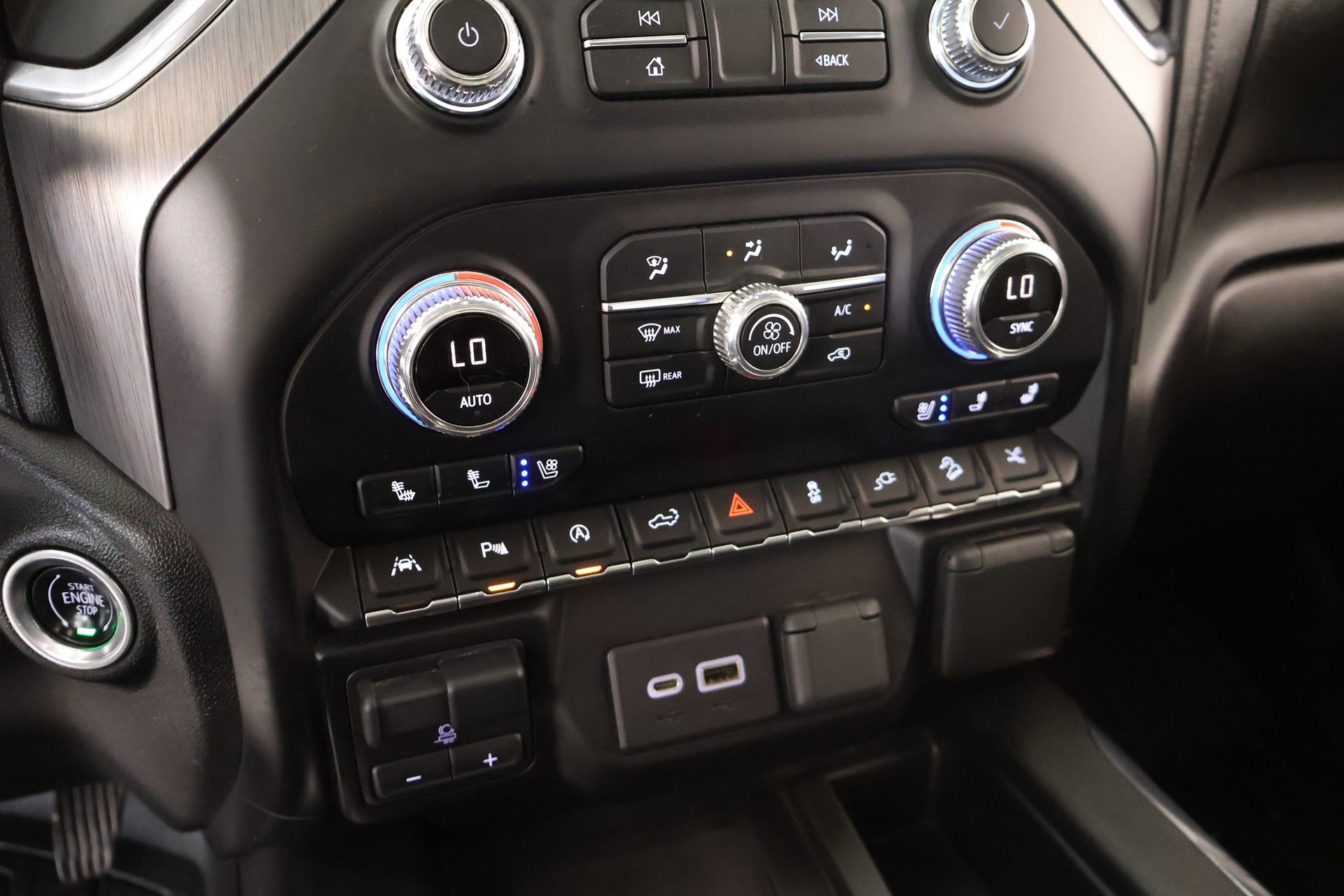 Used 2020 GMC Sierra 1500 Denali w/ Denali Ultimate Package image 7