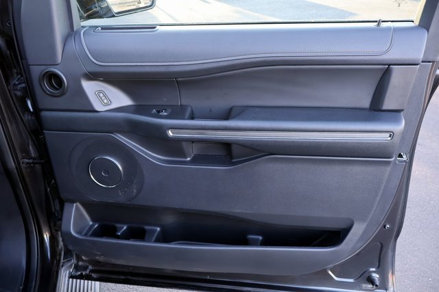 Certified 2024 Ford Expedition Max XLT image 21
