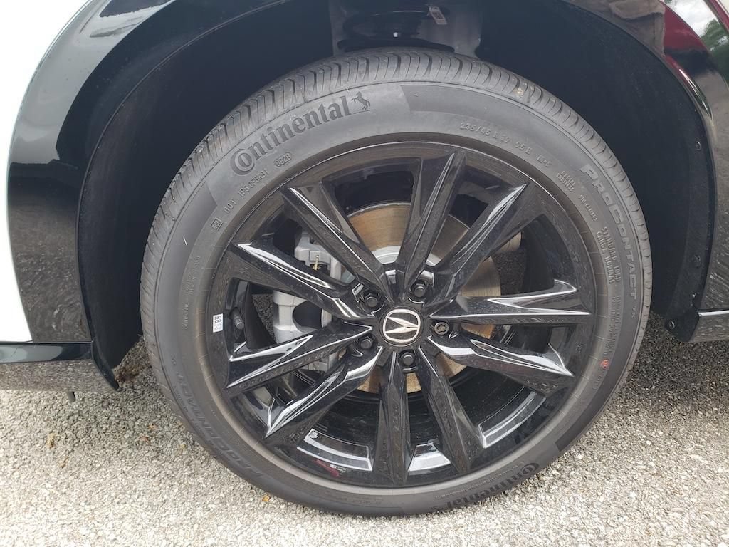 New 2026 Acura ADX A-Spec w/ Advance Package AWD/4WD image 16