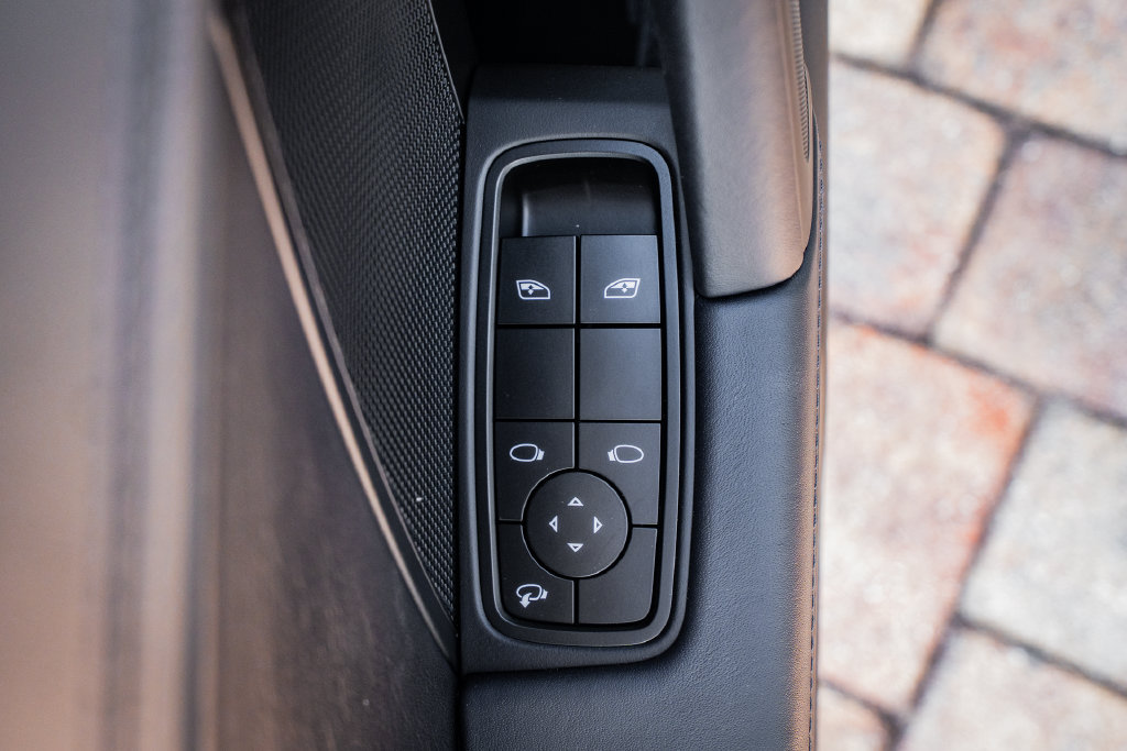 Used 2024 Porsche 911 Targa 4 AWD/4WD image 19
