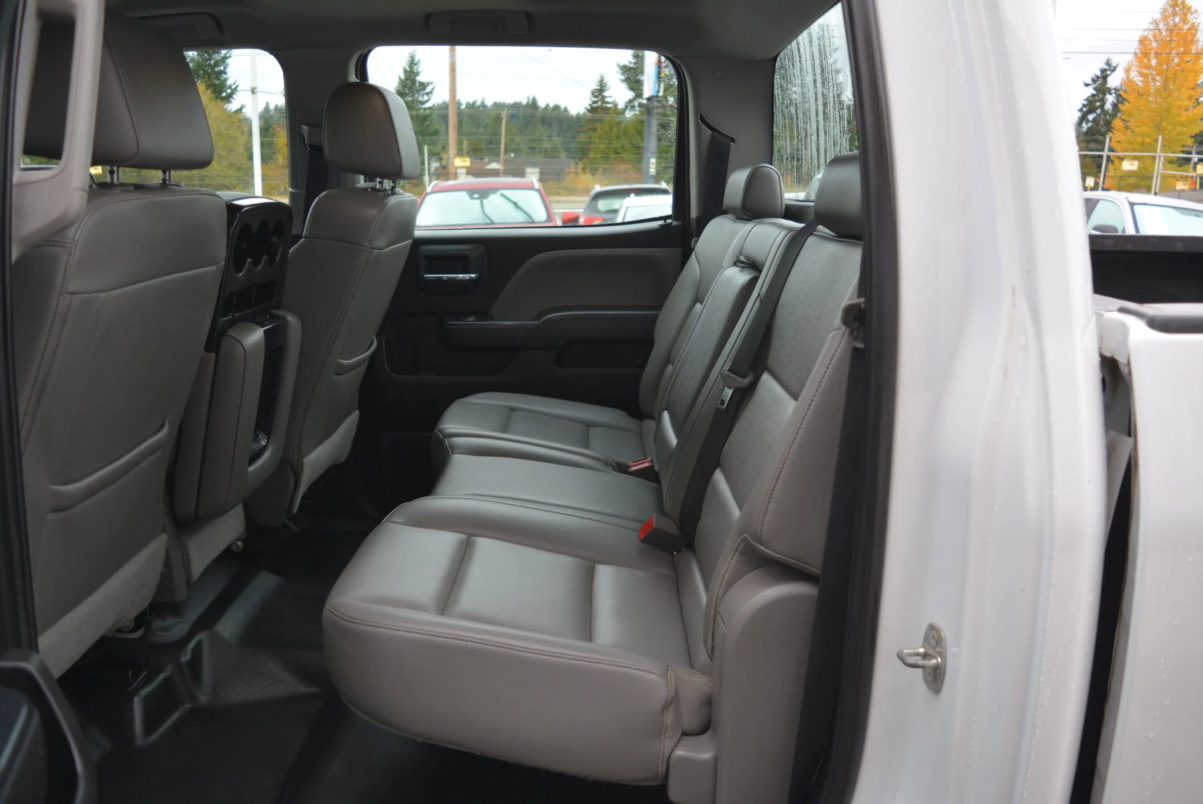 Used 2018 Chevrolet Silverado 2500 W/T image 11