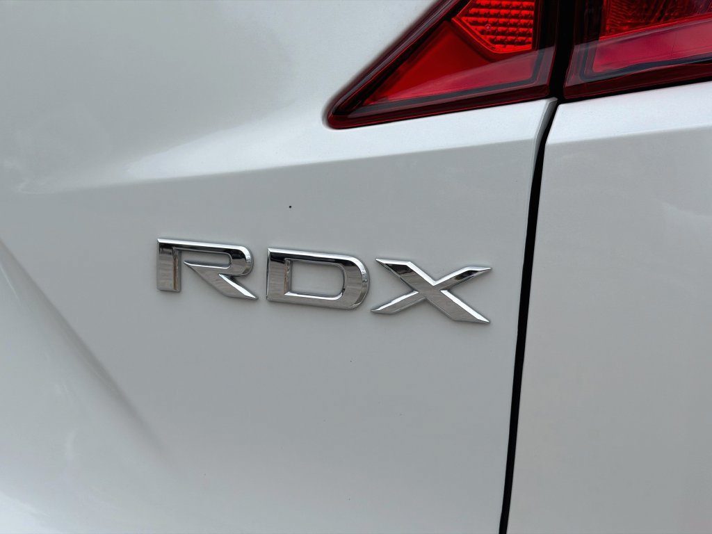 Used 2023 Acura RDX w/ Technology Package FWD image 11