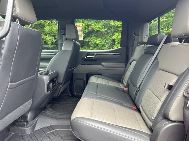Used 2023 Chevrolet Silverado 1500 ZR2 AWD/4WD image 19