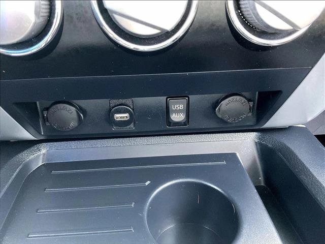Used 2019 Toyota Tundra SR5 w/ SR5 Upgrade Package AWD/4WD image 26