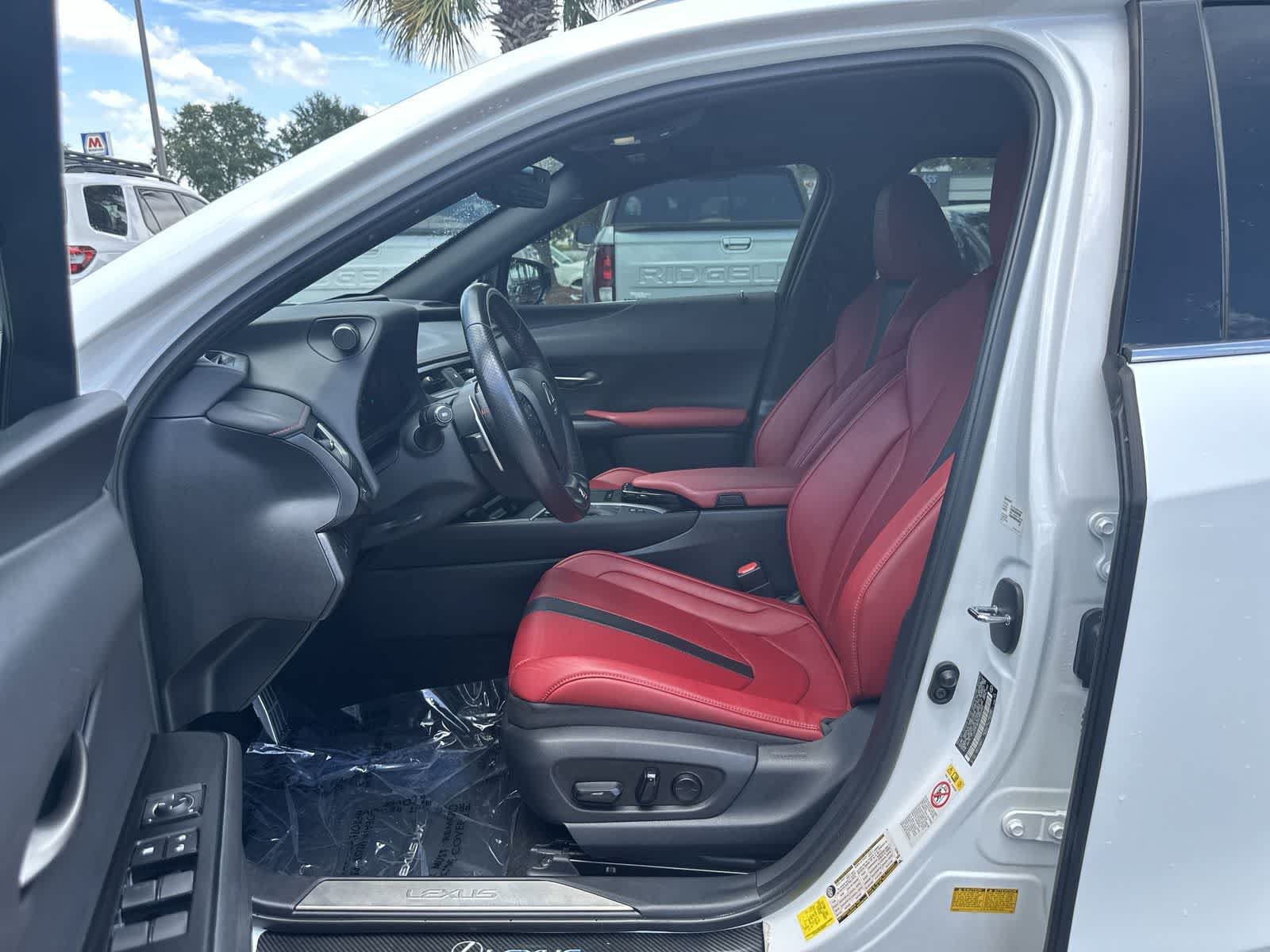 Used 2019 Lexus UX 250h F Sport w/ F Sport Premium Package AWD/4WD image 2