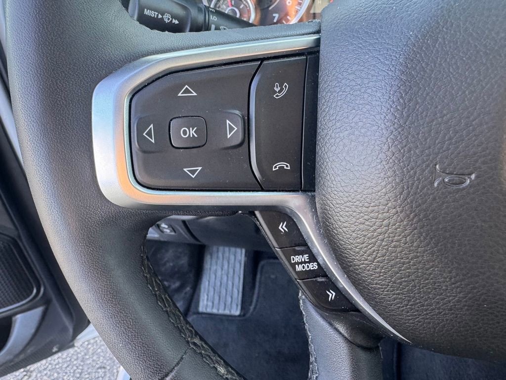 Used 2025 RAM 1500 Big Horn AWD/4WD image 17