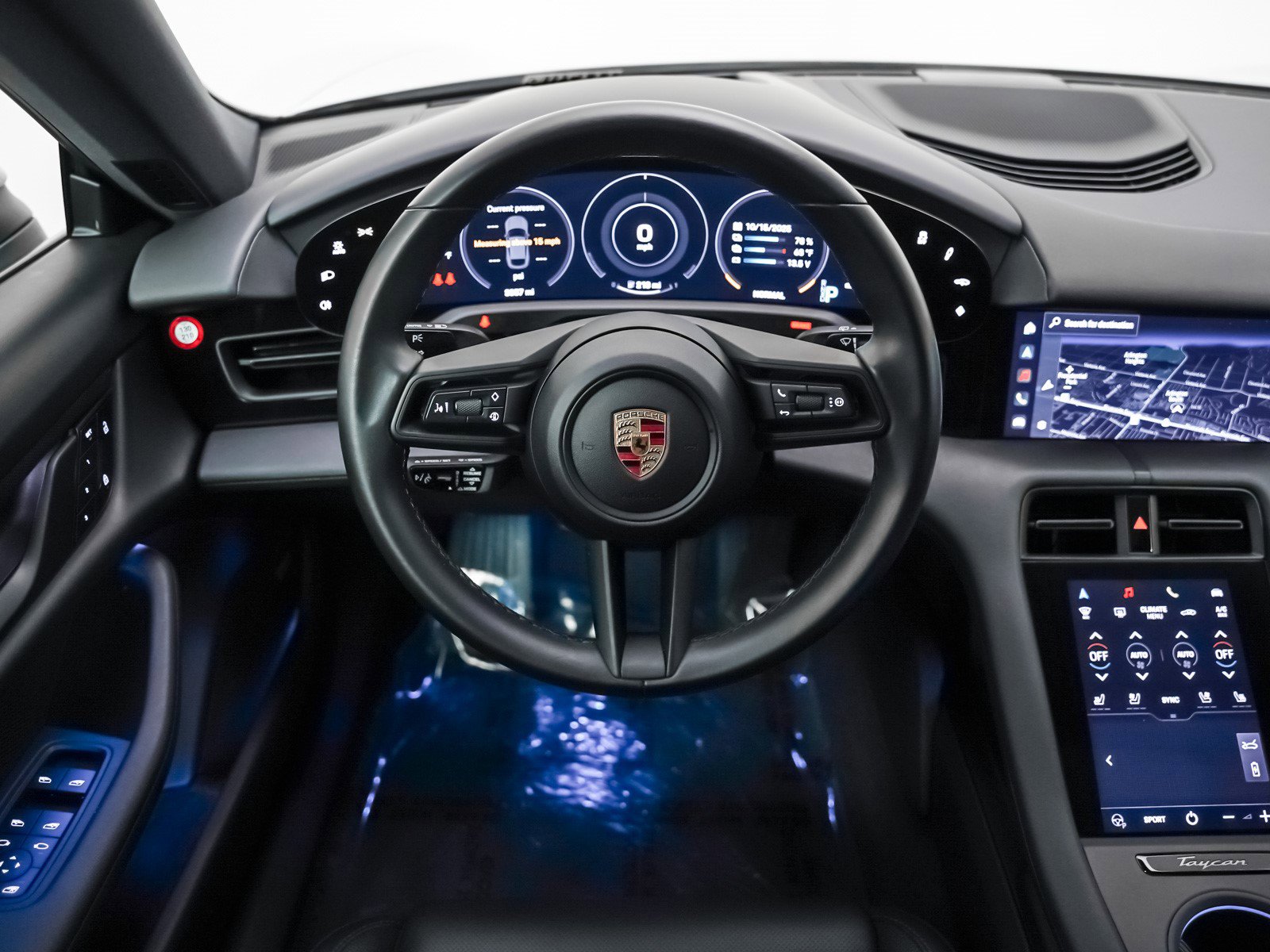 Used 2024 Porsche Taycan 4 Cross Turismo w/ Premium Package image 15