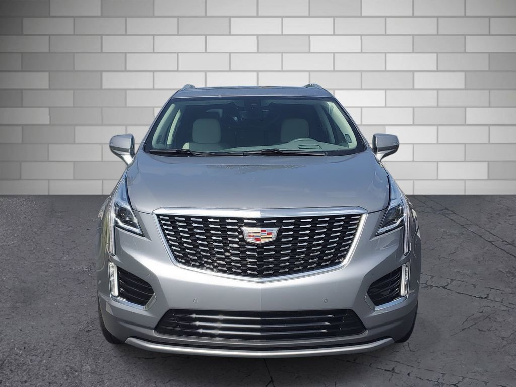 Certified 2024 Cadillac XT5 Premium Luxury w/ Technology Package FWD image 7