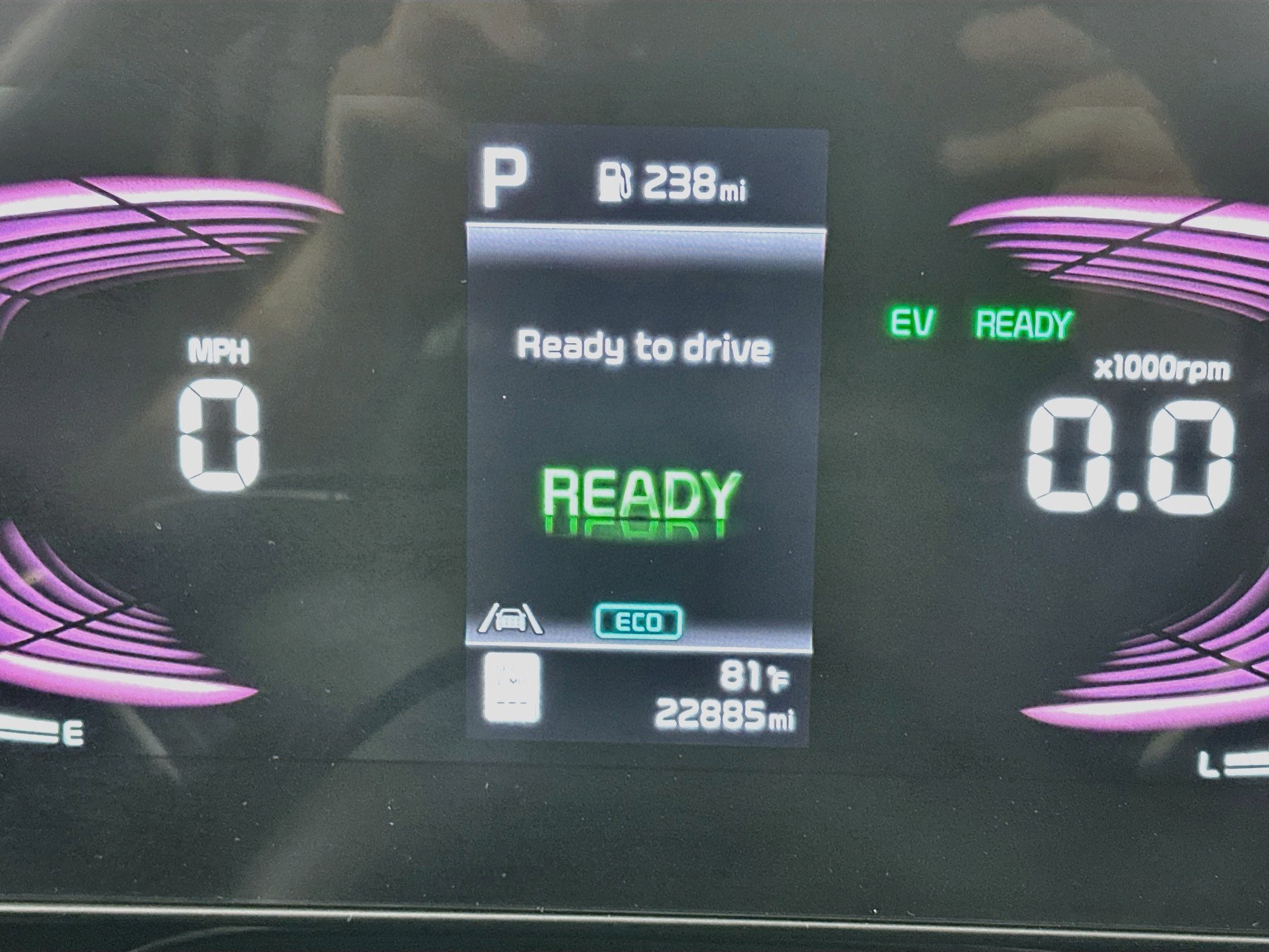 Used 2023 Kia Niro EX FWD image 19