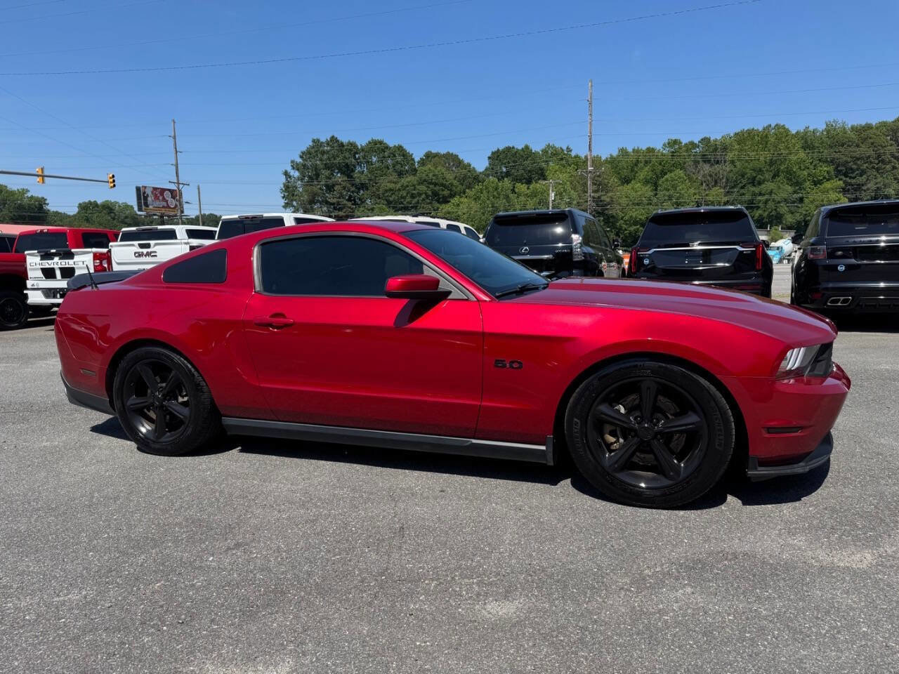 Used 2012 Ford Mustang GT Premium w/ Security Pkg RWD image 4