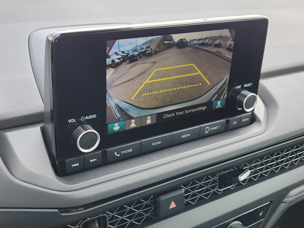 Used 2023 Honda Accord EX image 9