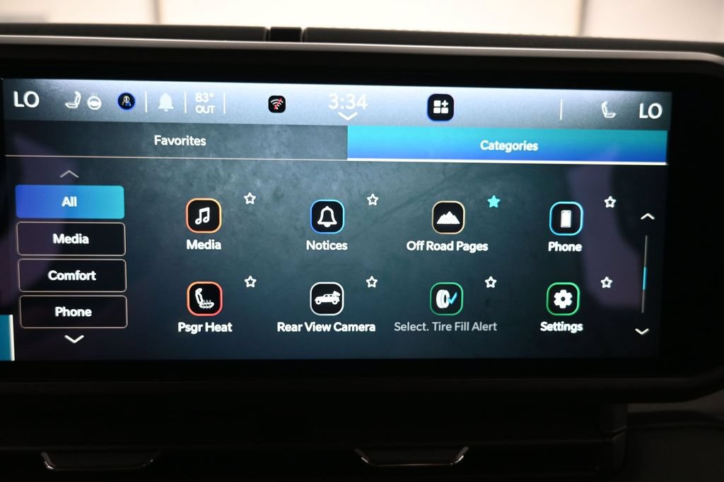 Used 2024 Jeep Wrangler Unlimited Sahara AWD/4WD image 13