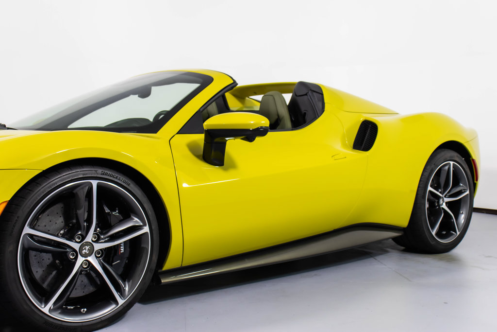 Certified 2023 Ferrari 296 GTS RWD image 31