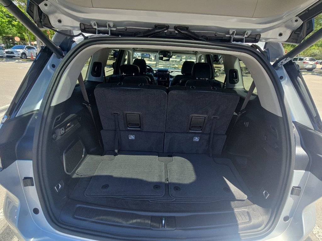 Used 2021 Jeep Grand Cherokee L Limited RWD image 33