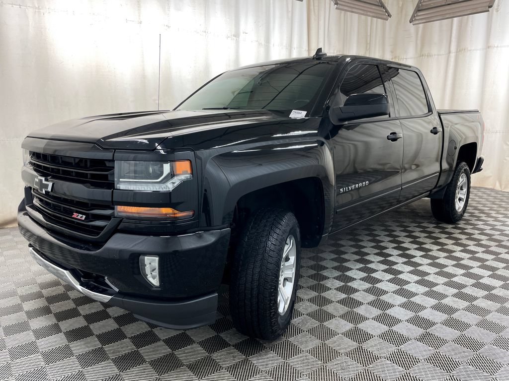 Used 2018 Chevrolet Silverado 1500 LT w/ All Star Edition AWD/4WD image 13