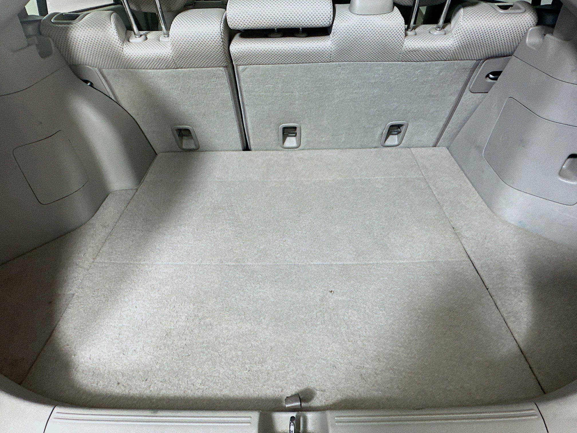 Used 2010 Honda Insight LX image 24