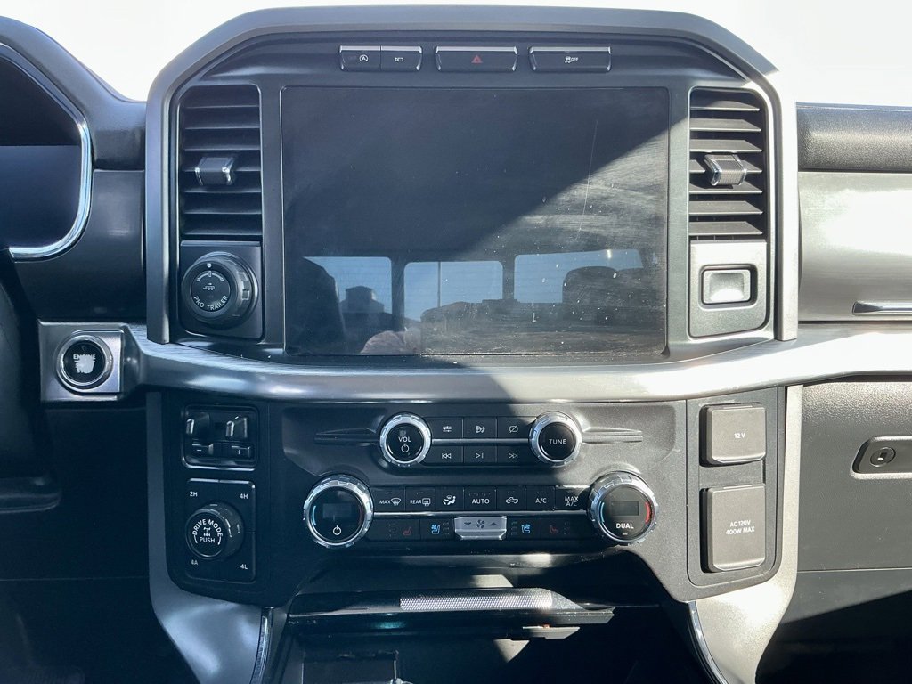 Used 2021 Ford F150 Lariat w/ Max Trailer Tow Package image 32