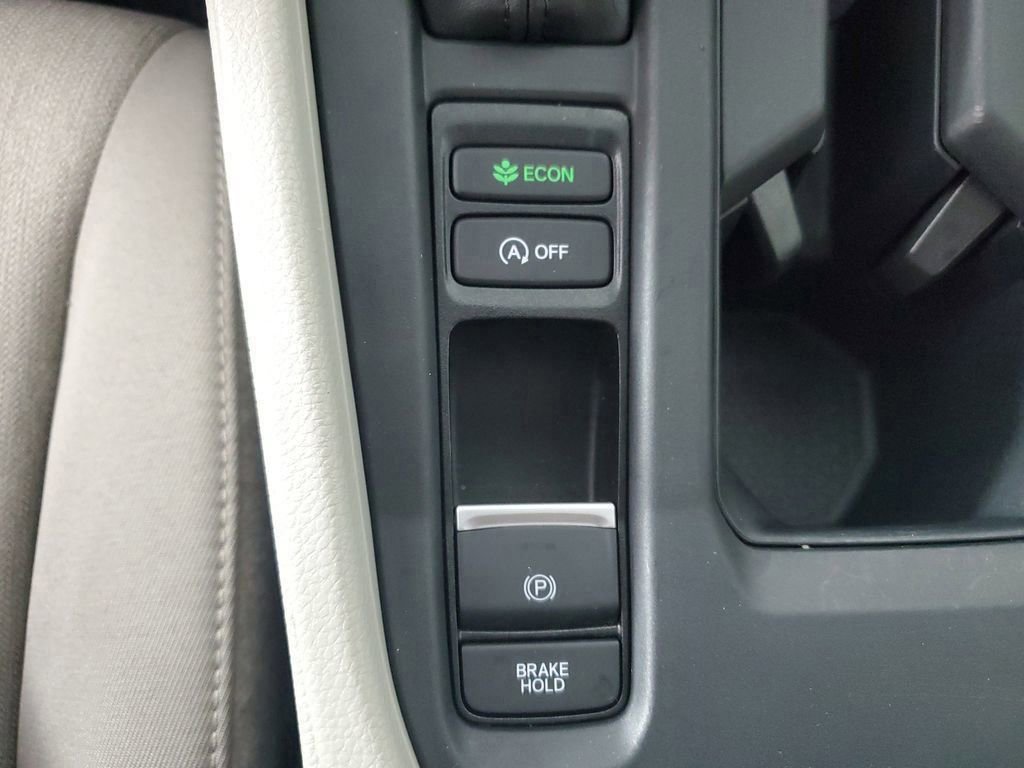 Used 2023 Honda Accord EX image 19