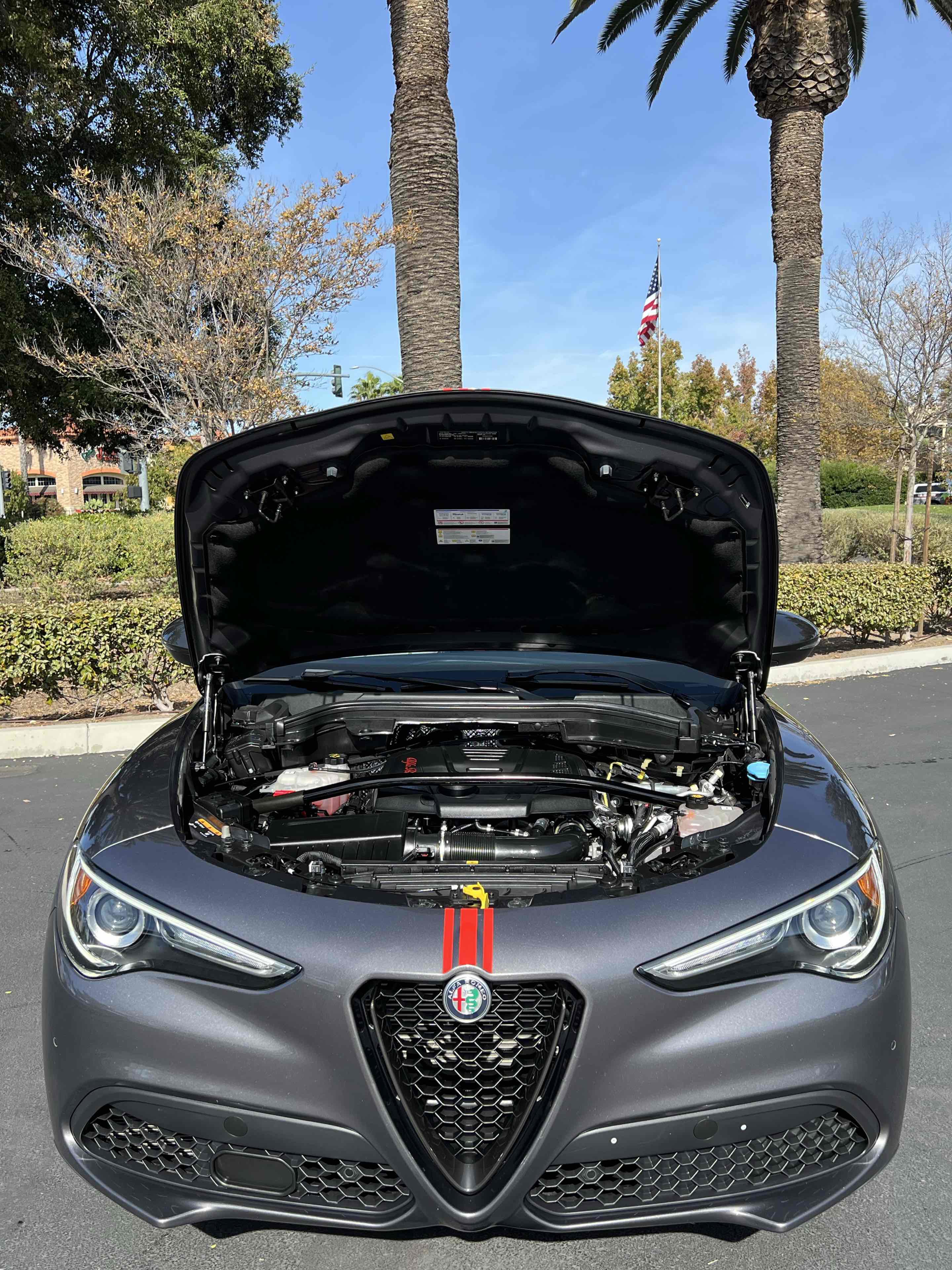 Used 2020 Alfa Romeo Stelvio Ti w/ Nero Edizione image 25