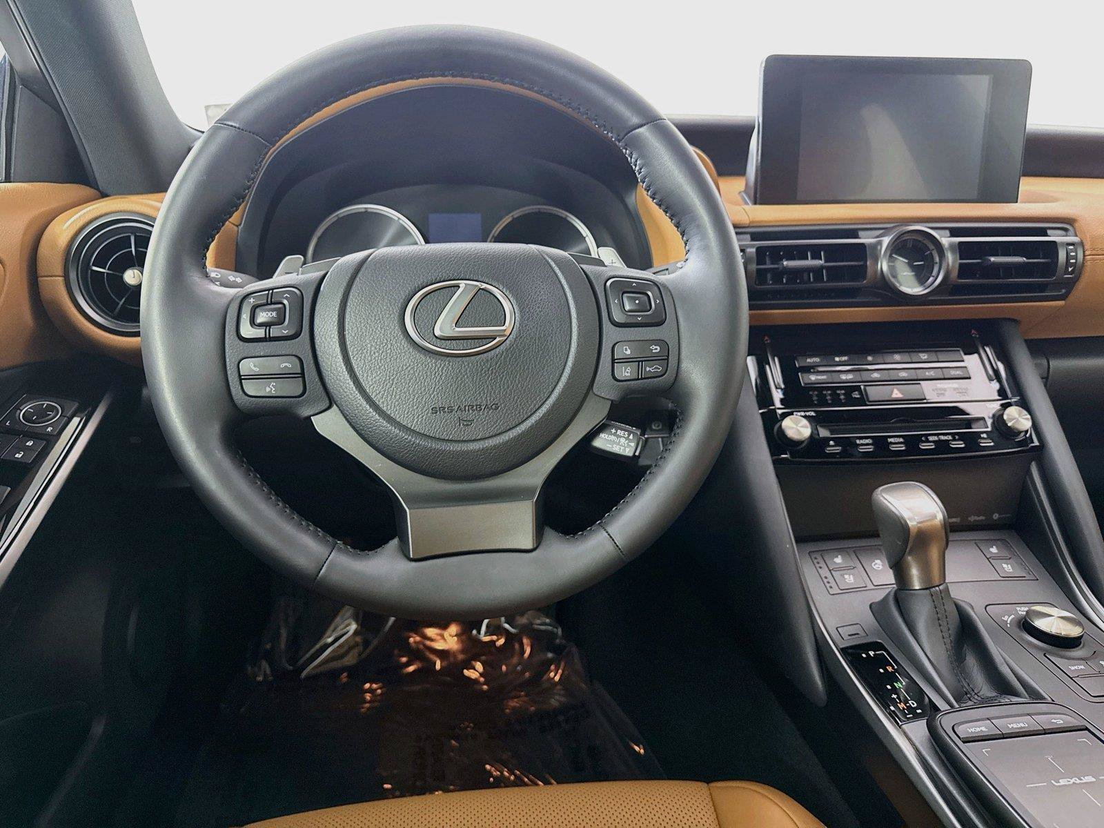 Used 2024 Lexus IS 300 w/ Comfort Package RWD image 30