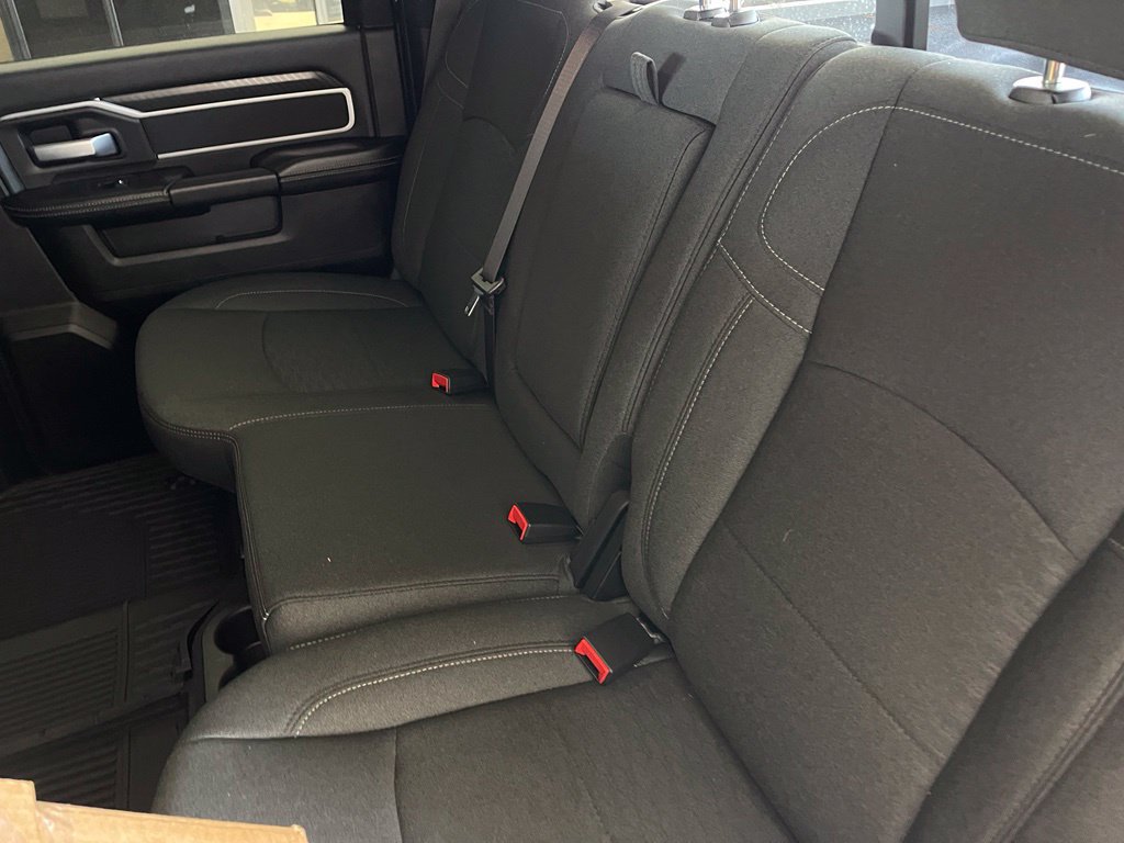 New 2027 RAM 3500 Big Horn AWD/4WD image 11