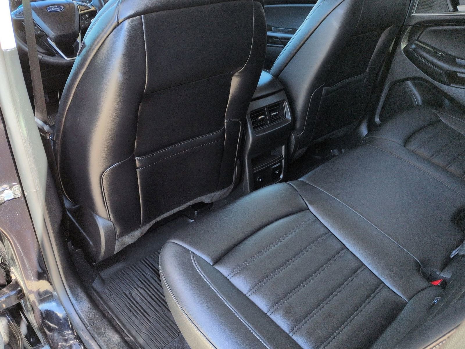 Certified 2024 Ford Edge SEL w/ Convenience Package image 21