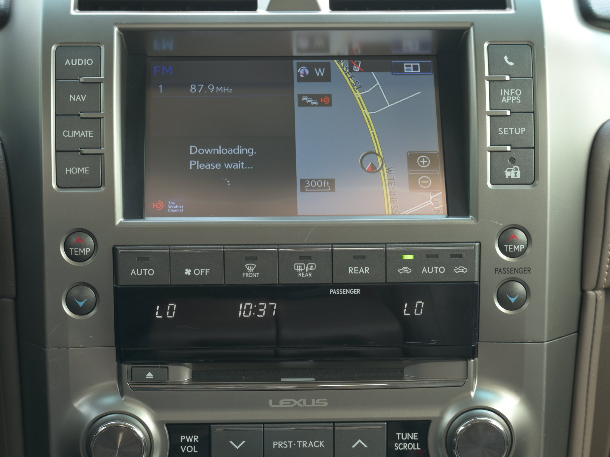 Used 2017 Lexus GX 460 Luxury AWD/4WD image 17