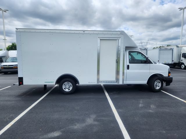 New 2024 Chevrolet Express 3500 w/ Power Convenience Package RWD image 9