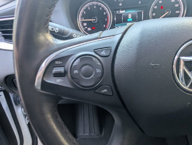 Used 2019 Buick Enclave Essence AWD/4WD image 12