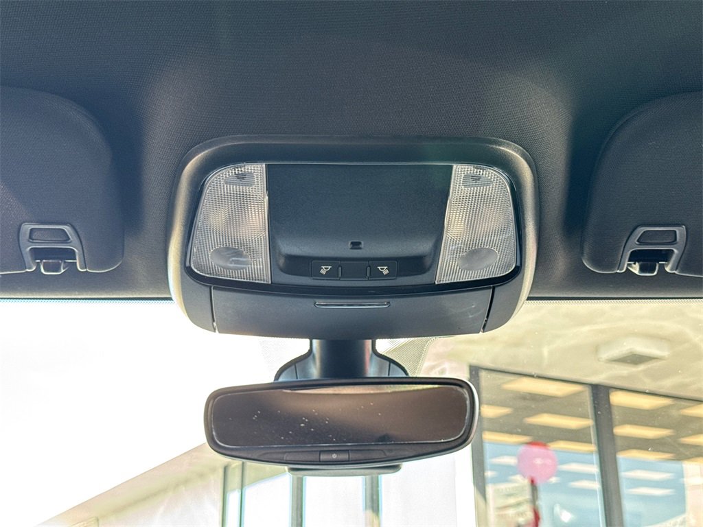 Used 2022 Dodge Durango SXT w/ Blacktop Package image 23