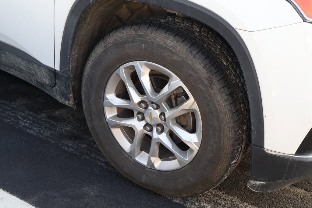 Used 2018 Chevrolet Traverse LT image 5