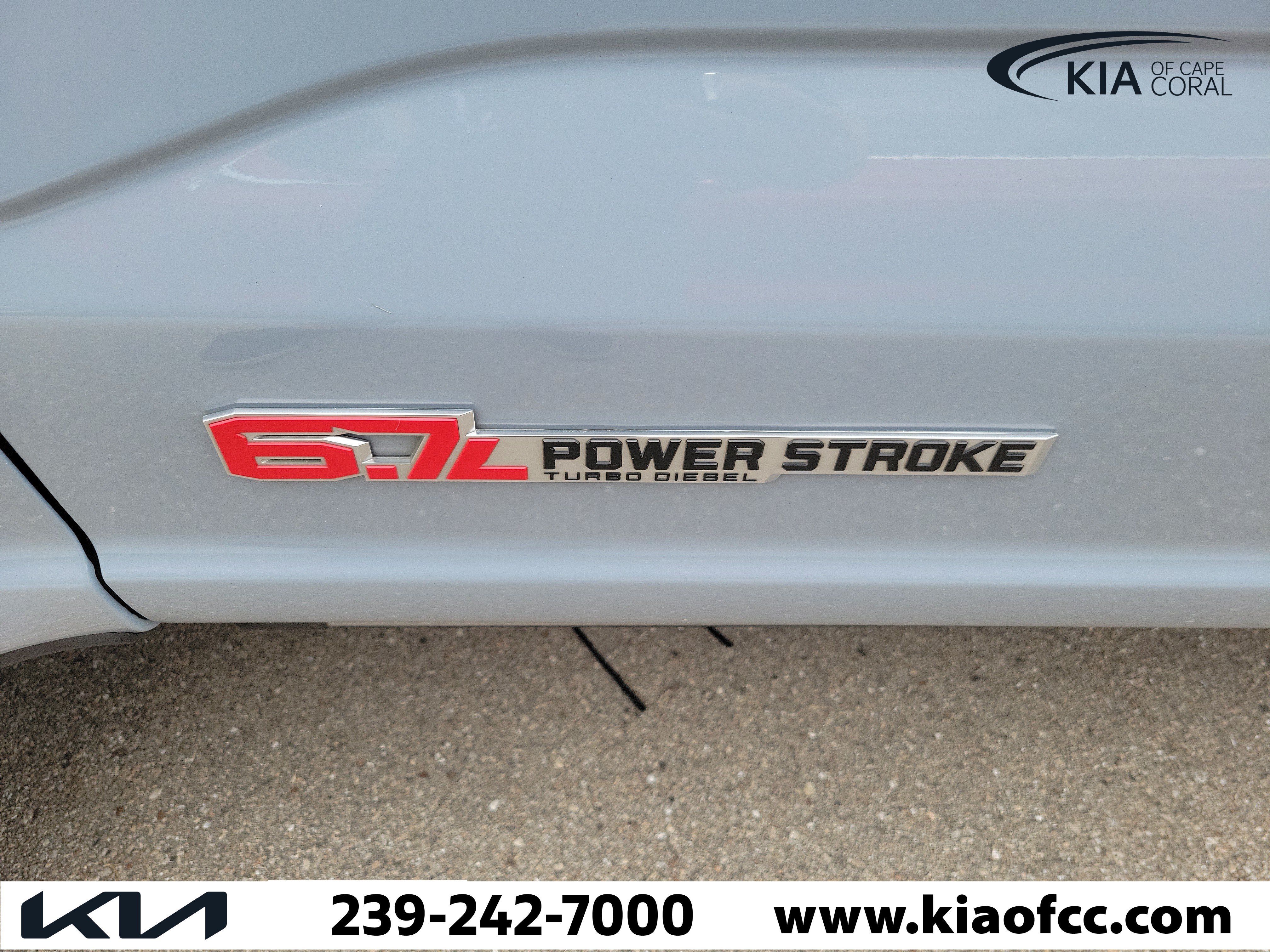 Used 2024 Ford F250 Limited w/ FX4 Off-Road Package AWD/4WD image 6