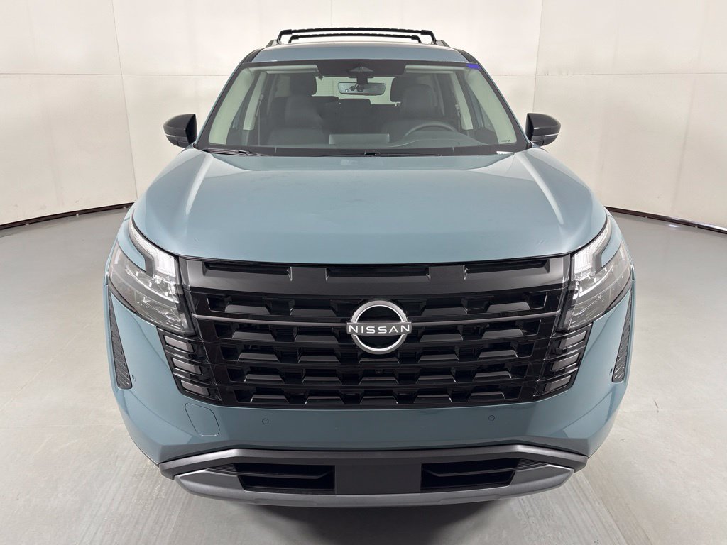 New 2026 Nissan Pathfinder SL FWD image 3