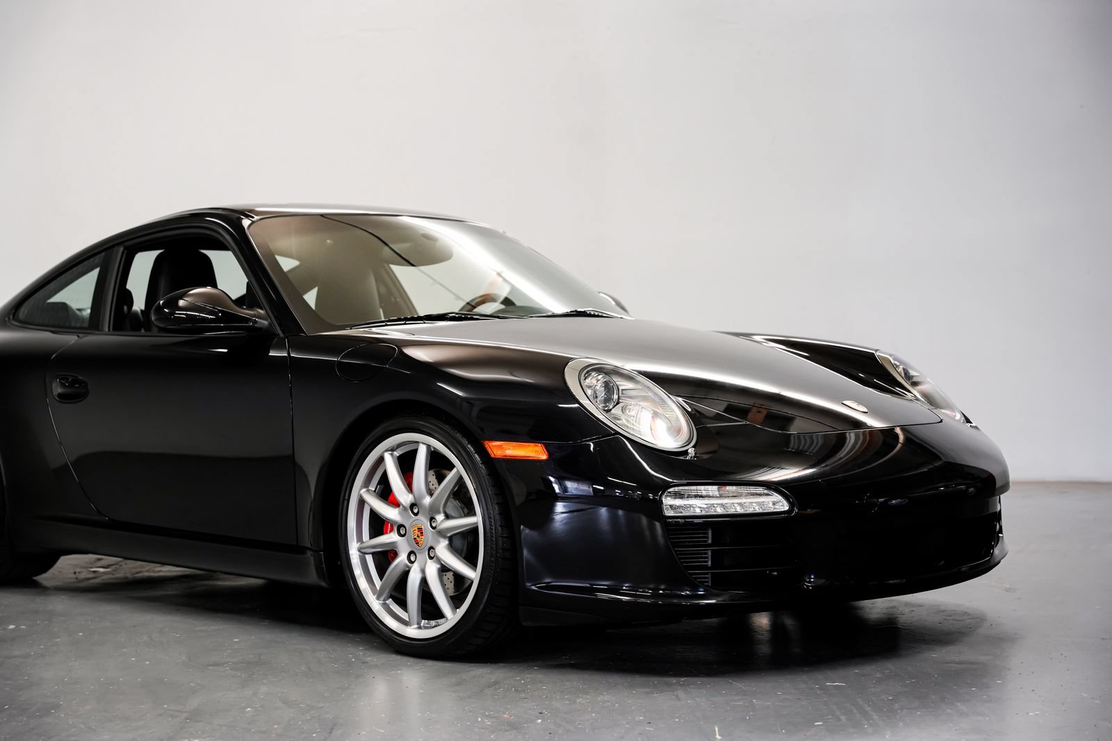 Used 2011 Porsche 911 Carrera S RWD image 37