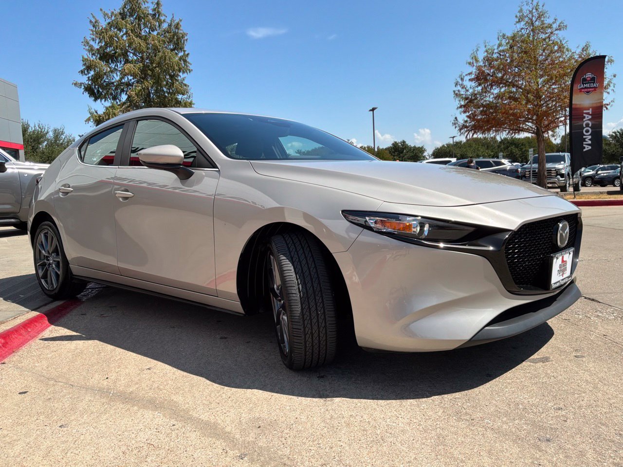 Used 2026 MAZDA MAZDA3 s FWD image 4