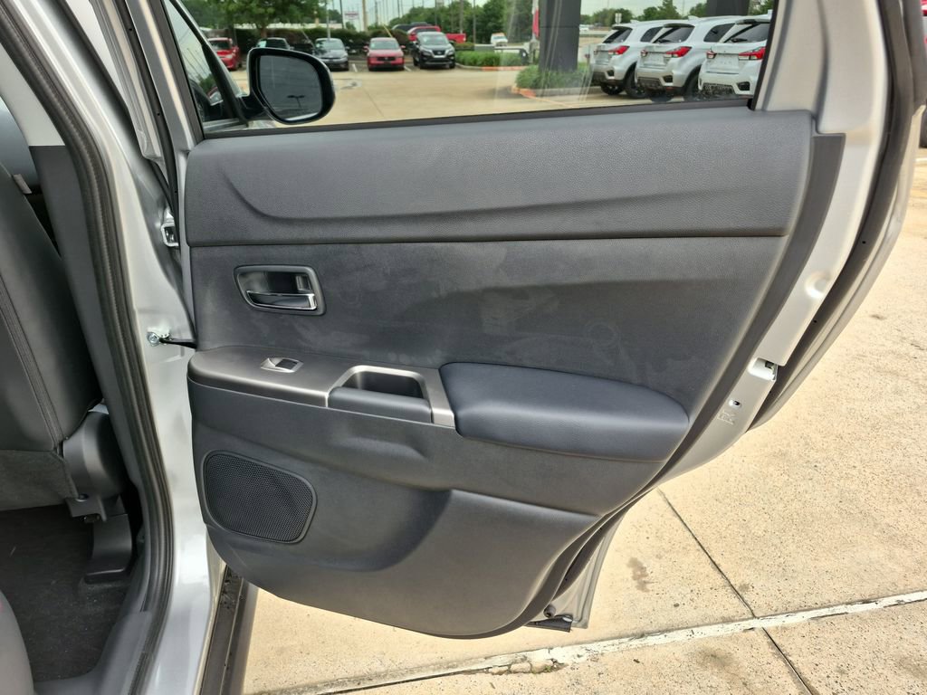 Used 2025 Mitsubishi Outlander Sport SE image 23