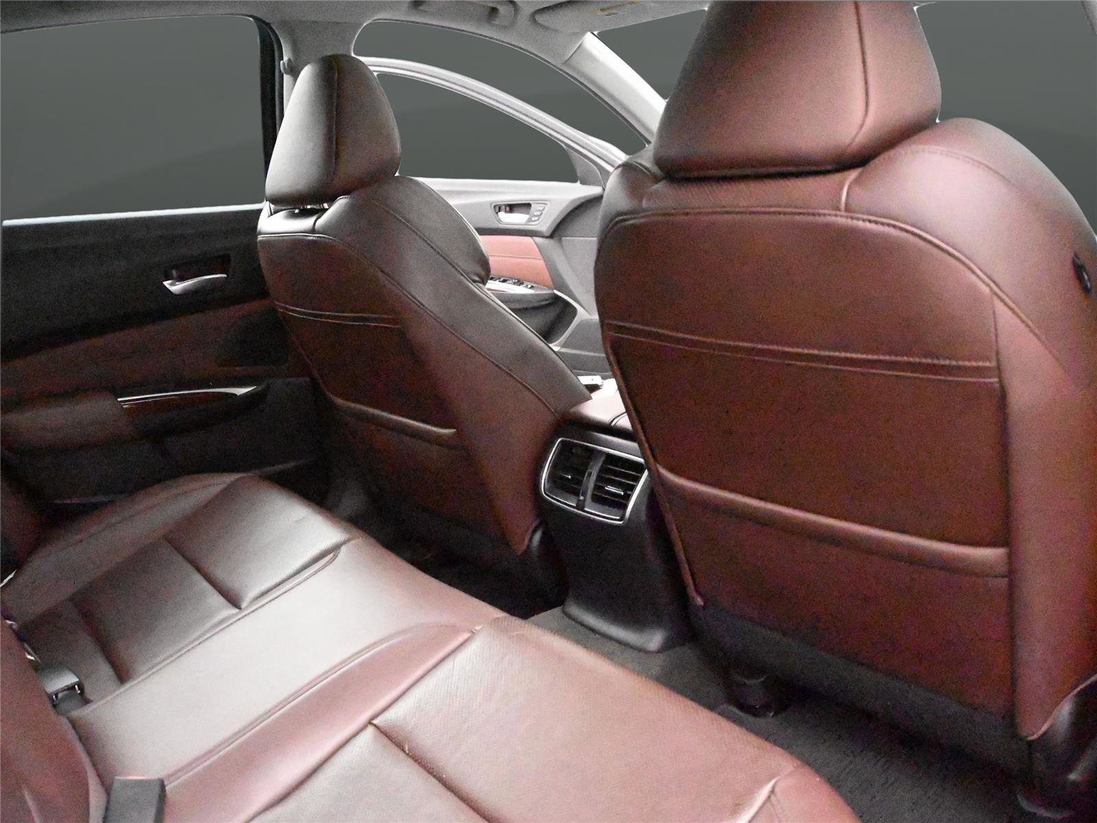 Used 2016 Acura TLX V6 w/ Technology Package image 24