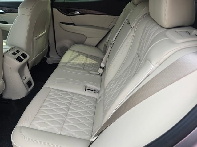 Used 2023 Buick Envision Avenir FWD image 12