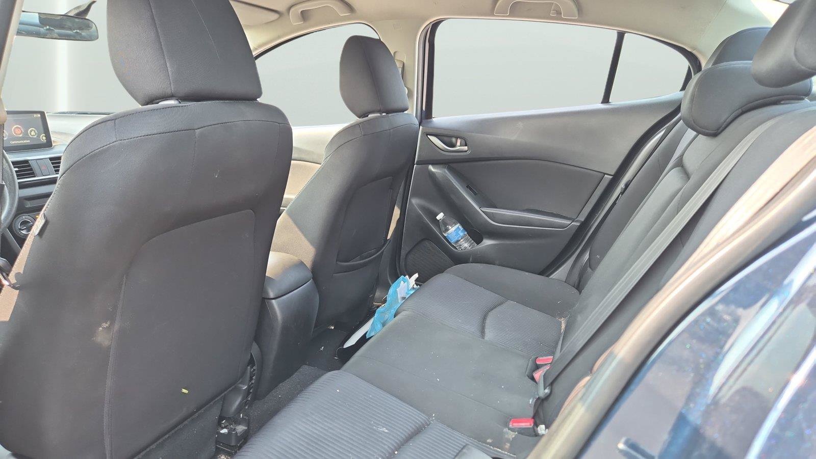 Used 2016 MAZDA MAZDA3 i Sport w/ Preferred Equipment Package FWD image 17