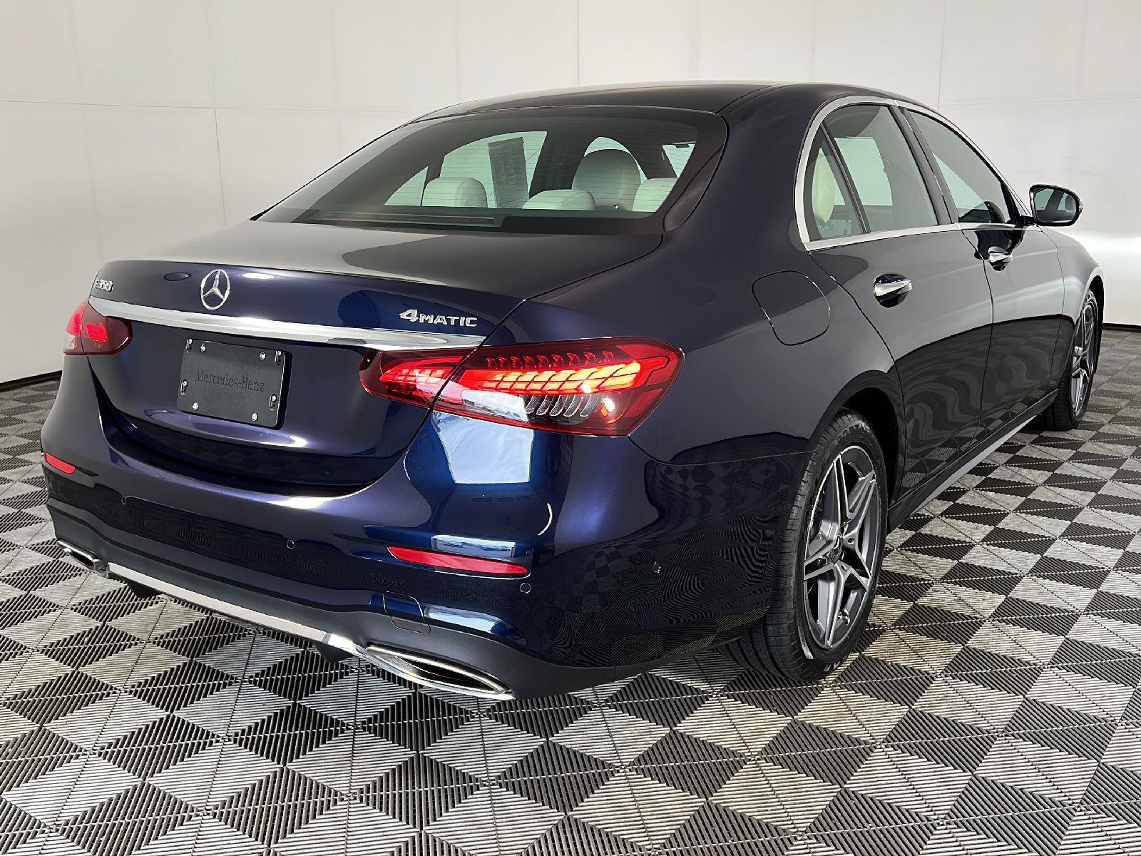 Certified 2023 Mercedes-Benz E 350 4MATIC Sedan image 21
