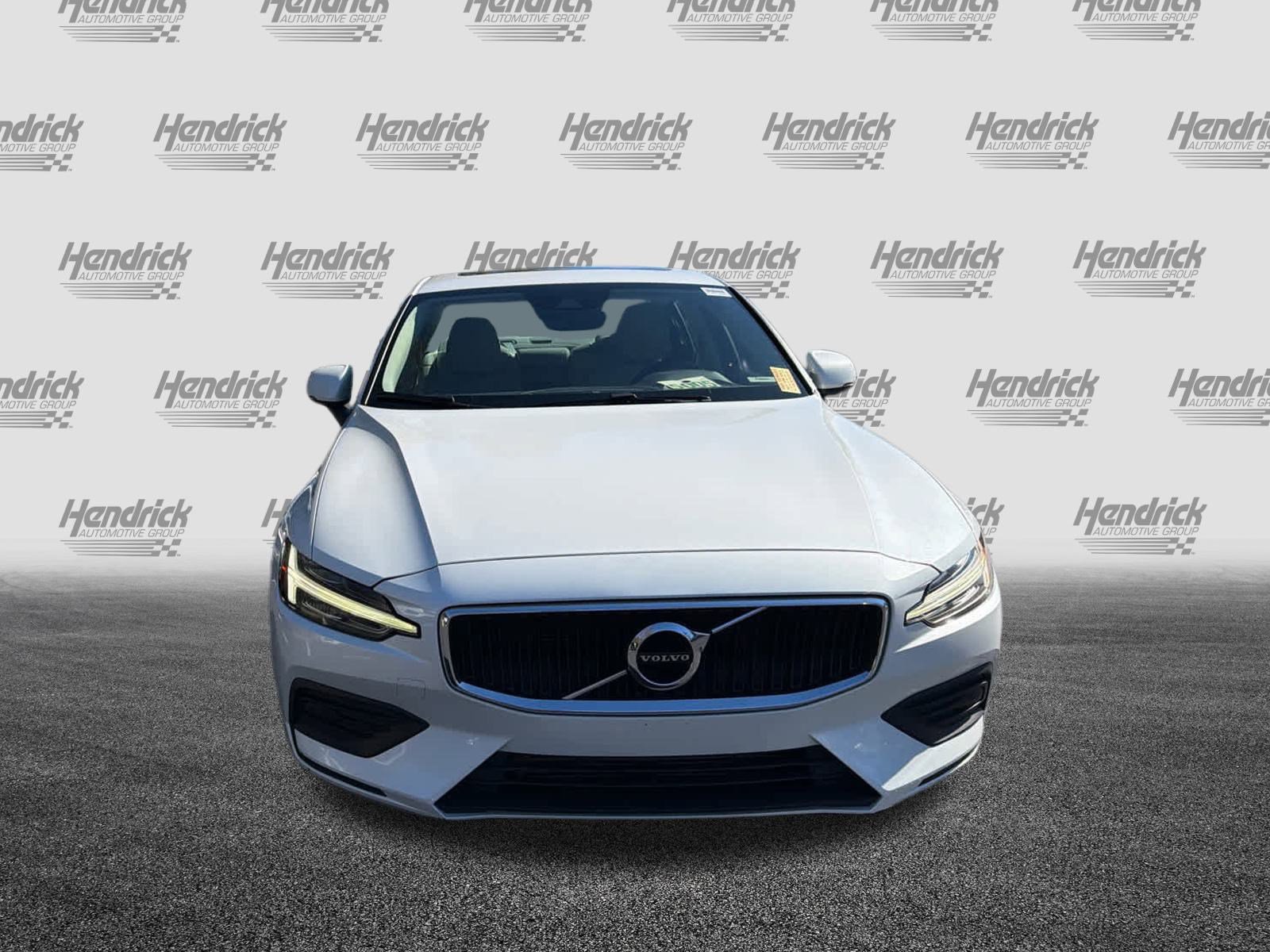 Used 2020 Volvo S60 T5 Momentum w/ Protection Package Premier image 3