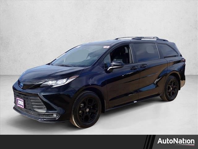 Used 2025 Toyota Sienna XLE Woodland Edition video 1