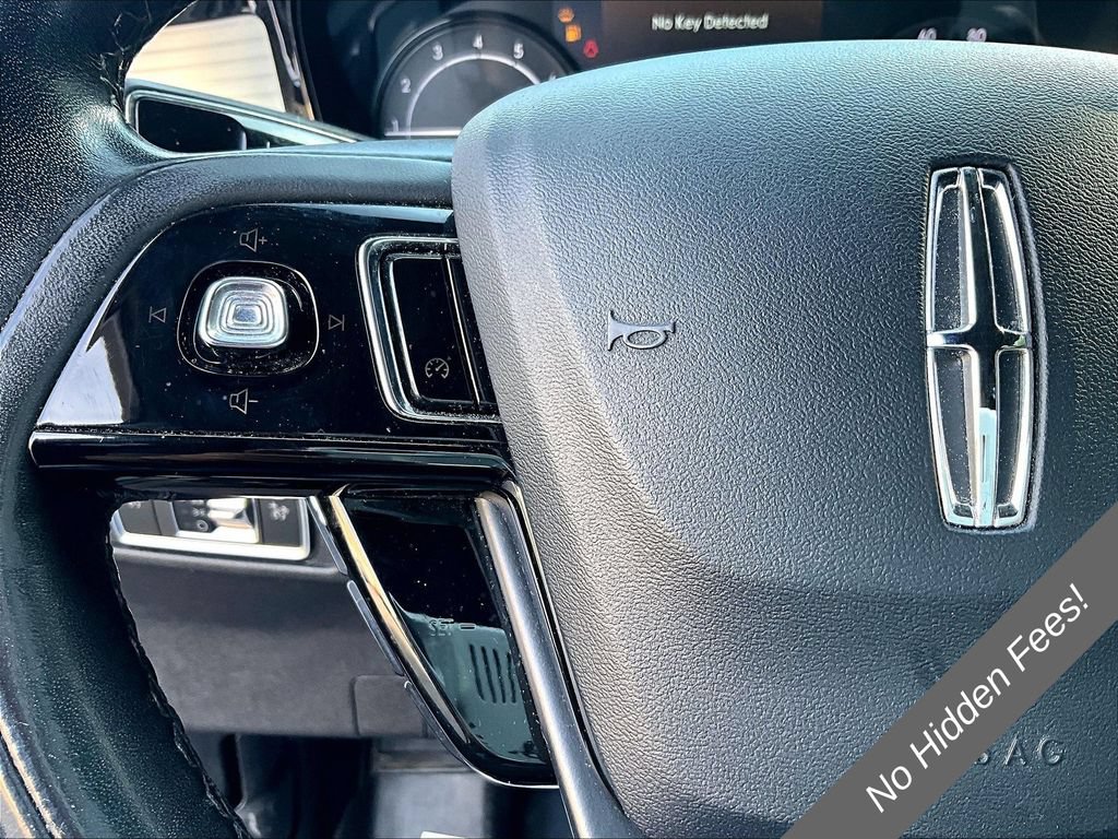 Used 2022 Lincoln Corsair AWD w/ Premium Package image 14