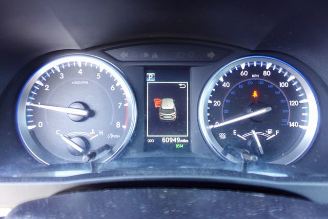 Used 2017 Toyota Highlander XLE image 15