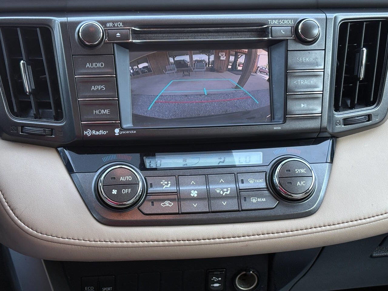 Used 2015 Toyota RAV4 XLE image 18