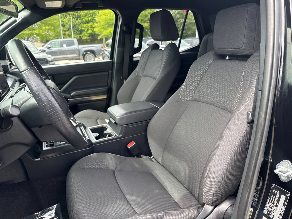 Used 2026 Toyota 4Runner SR5 AWD/4WD image 15