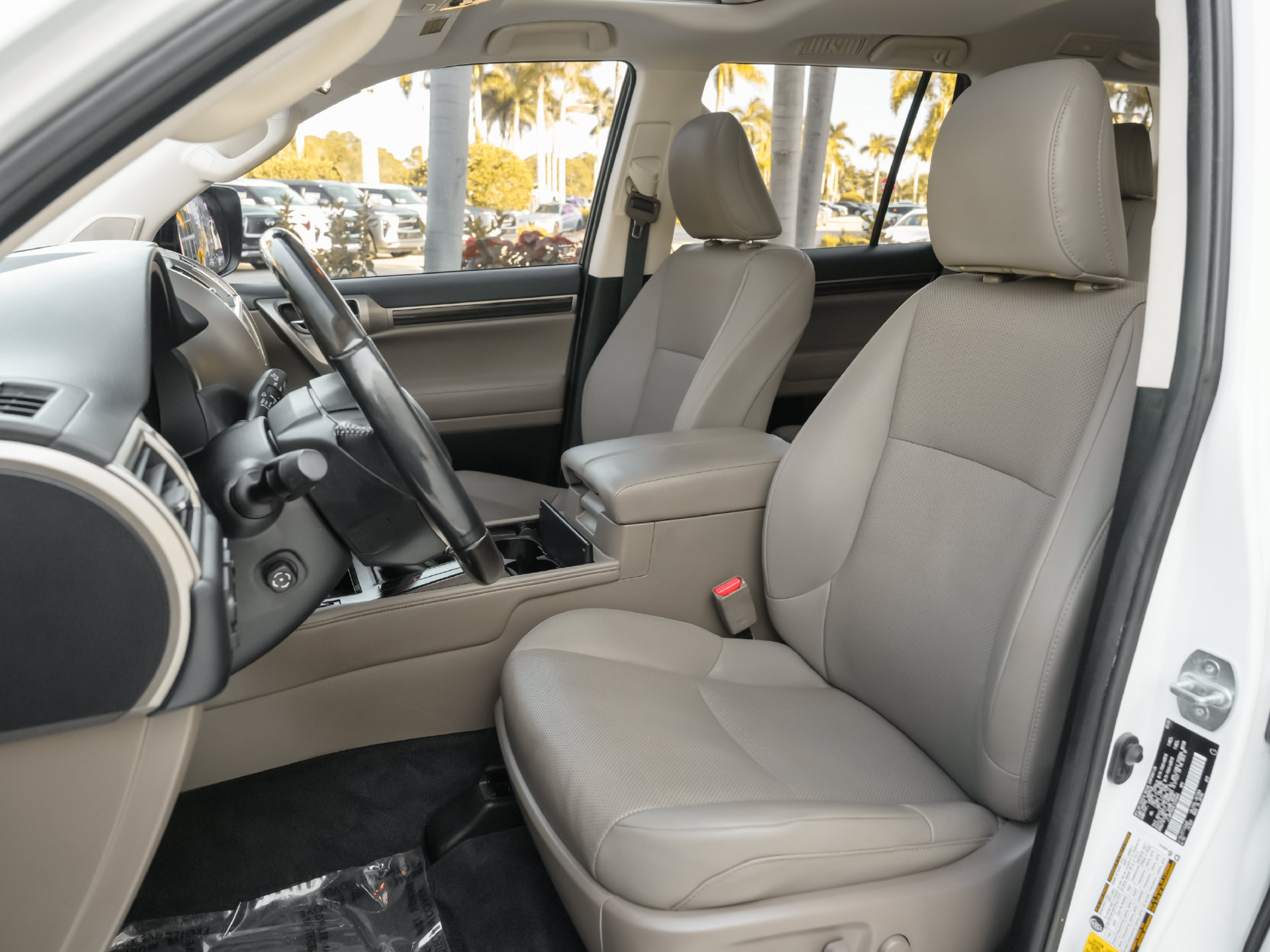 Used 2020 Lexus GX 460 Premium w/ Premium Package AWD/4WD image 8