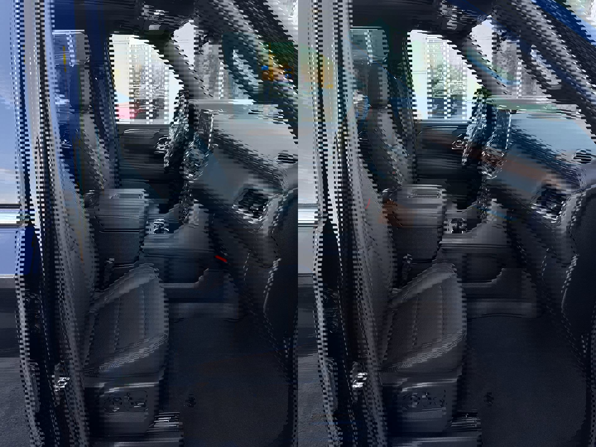 Used 2023 Chevrolet Tahoe High Country image 29