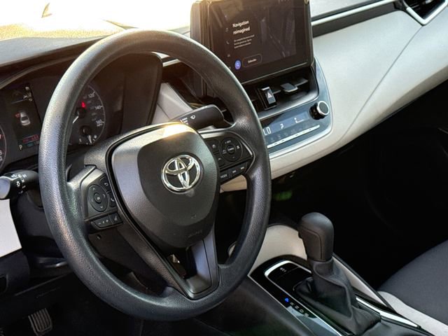 Used 2024 Toyota Corolla LE FWD image 17